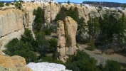 PICTURES/El Morro Natl Monument - Headland/t_Twin Spires5.JPG